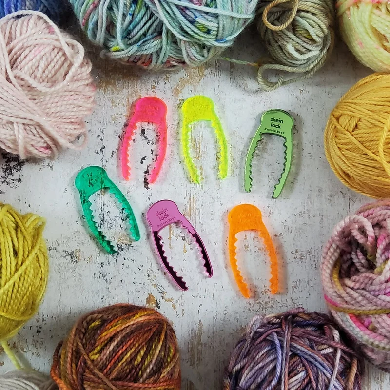 Acrylic Skein Lock