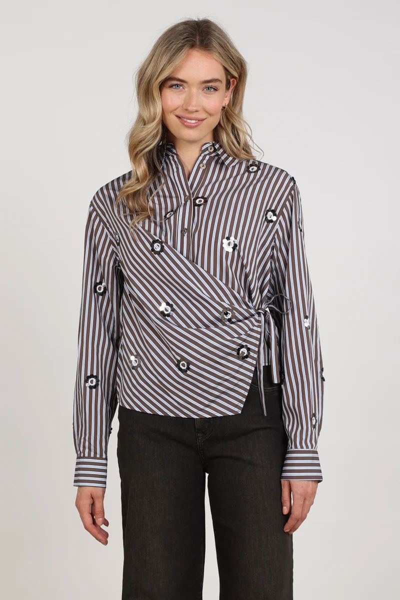 Blouse Amy Stripe Chocolate Sky NKF02139