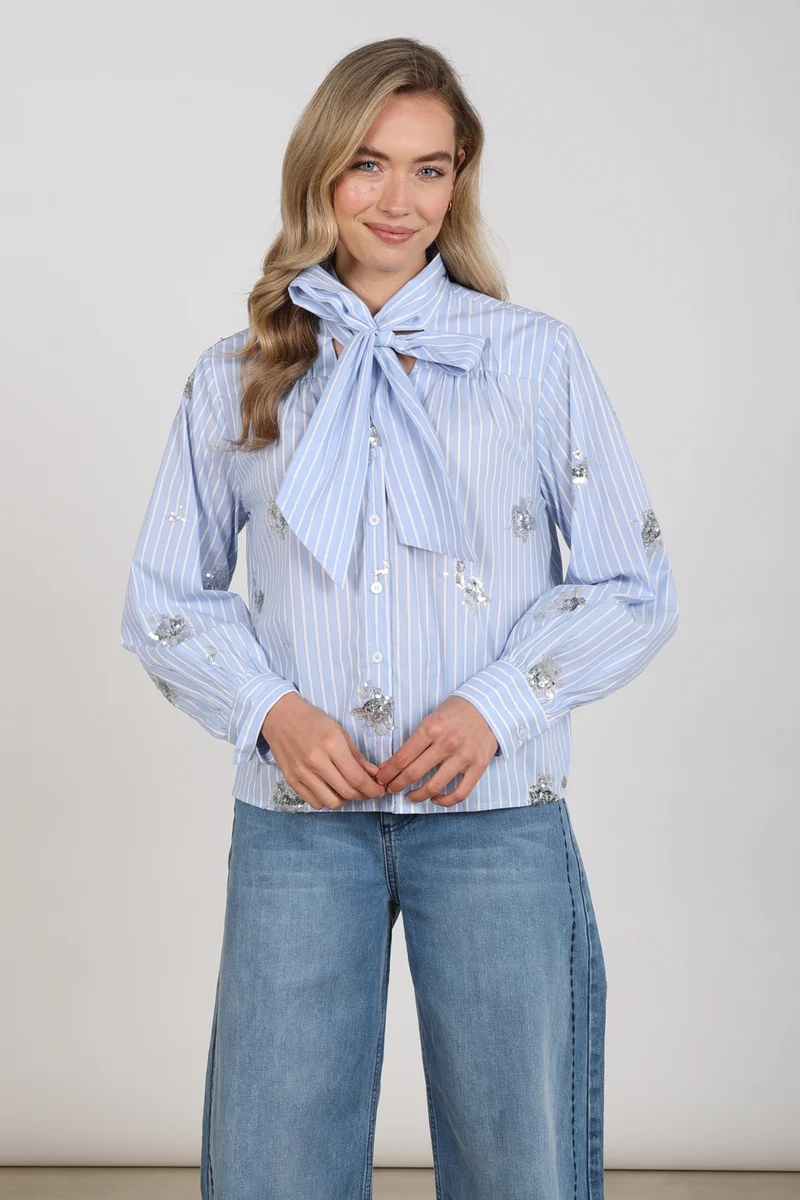 Blouse Aliana Stripe Paillet Sky Offwhite NKF02127