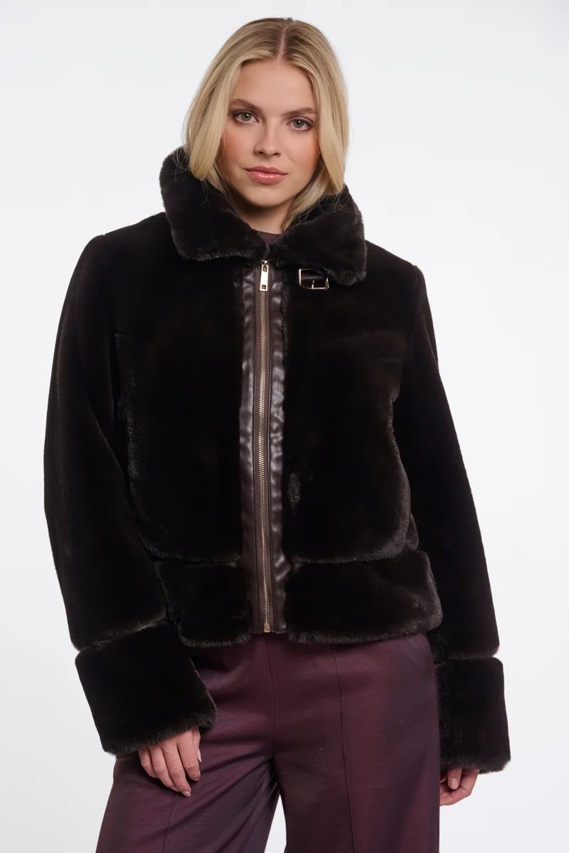 Jacket Lambra Peated