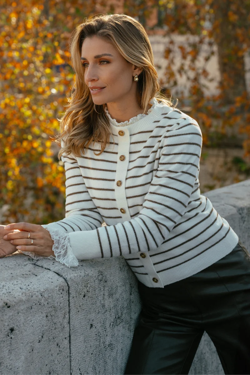 Sweater Eibhlín Knitting Wool White Dark Earth