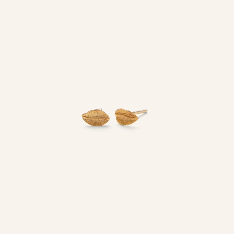 Elm Leaf oorstekers