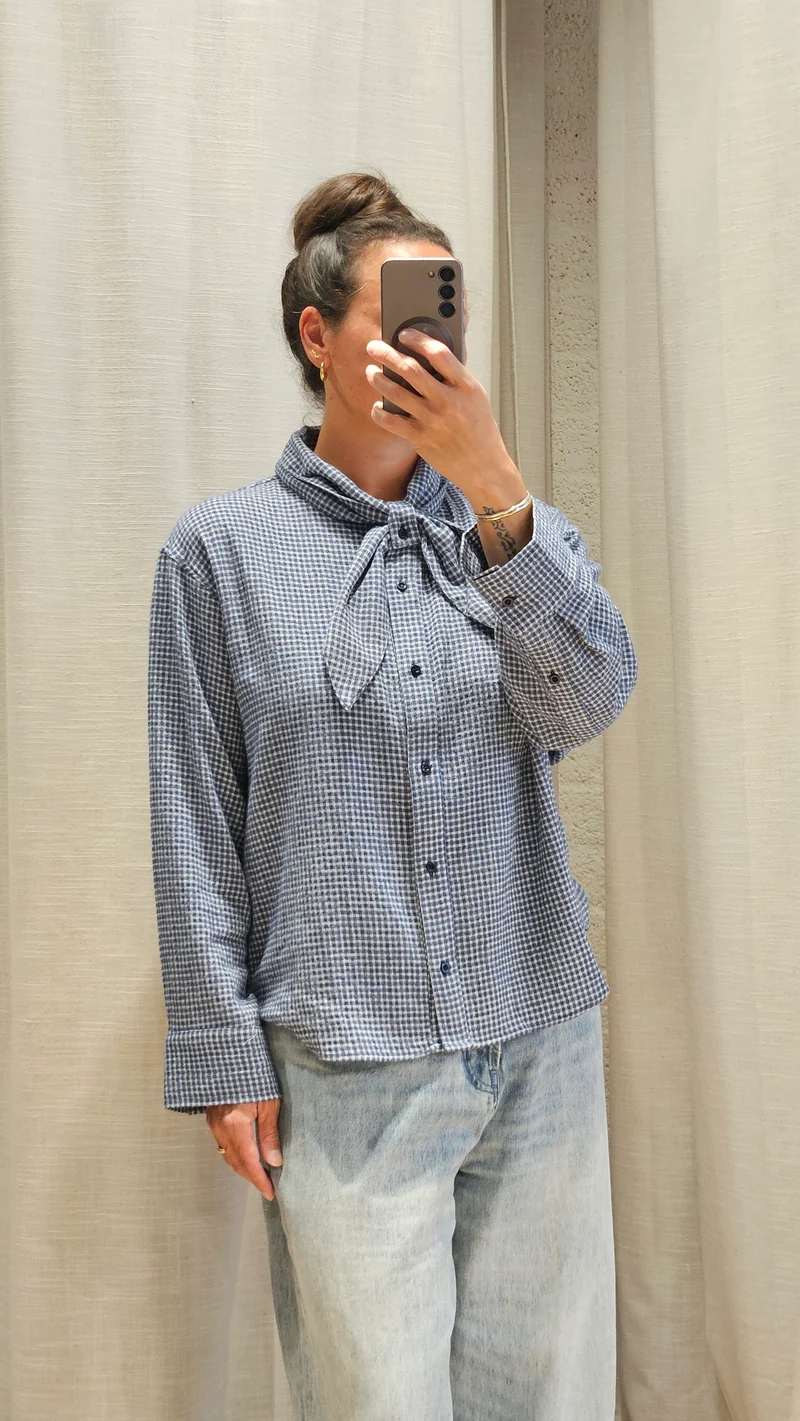 CHARLIE mike blouse