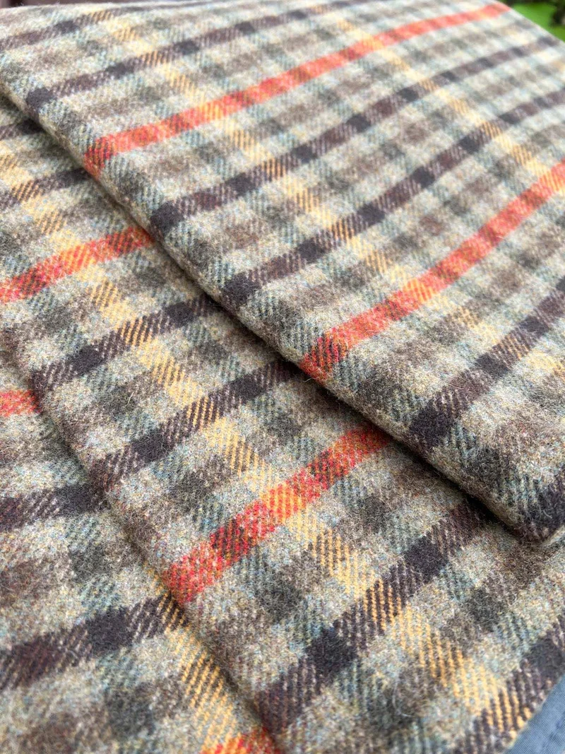 Kuuhi Picknickdecke Kariert | 100% Lammwolle · Wasserdicht · Made in Scotland