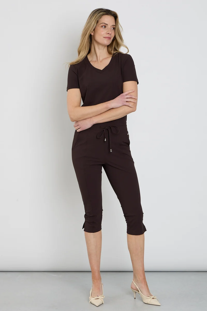 Travel Broek Capri Espresso 202820