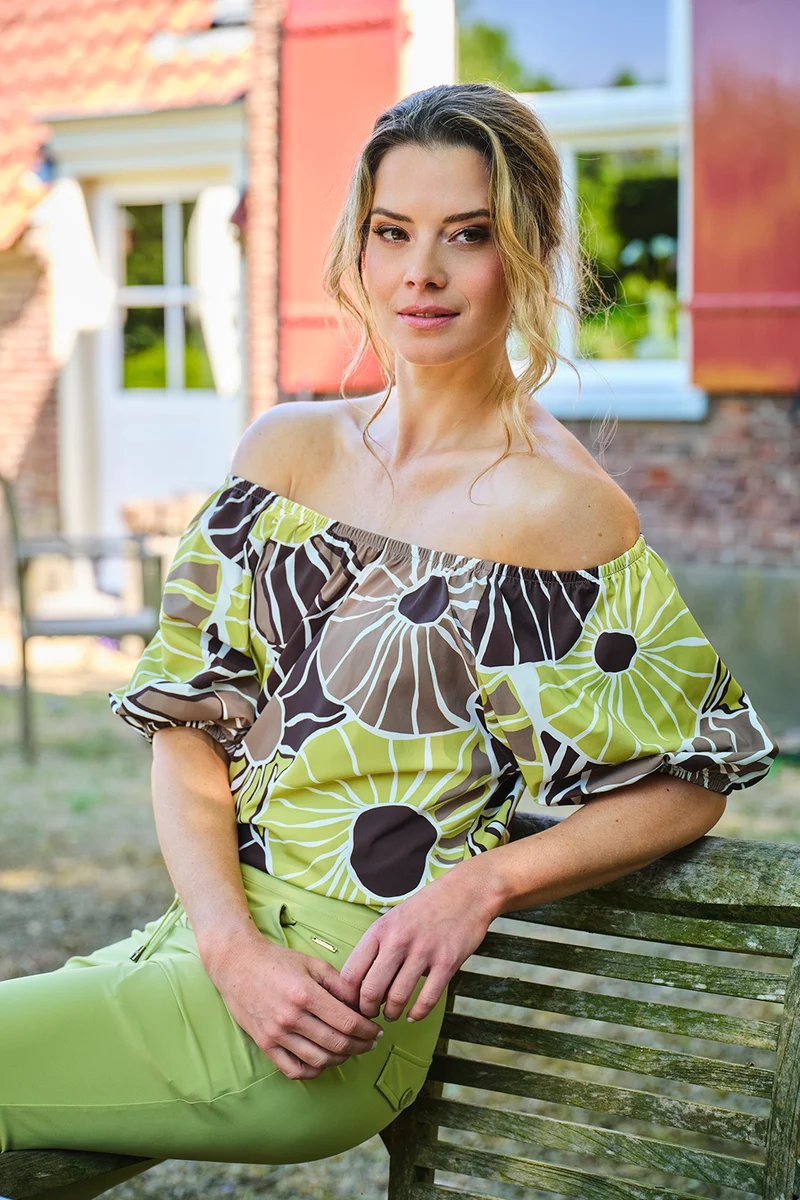 Travel Top Bardot Desert Anemone Print Sweet Pea 202454