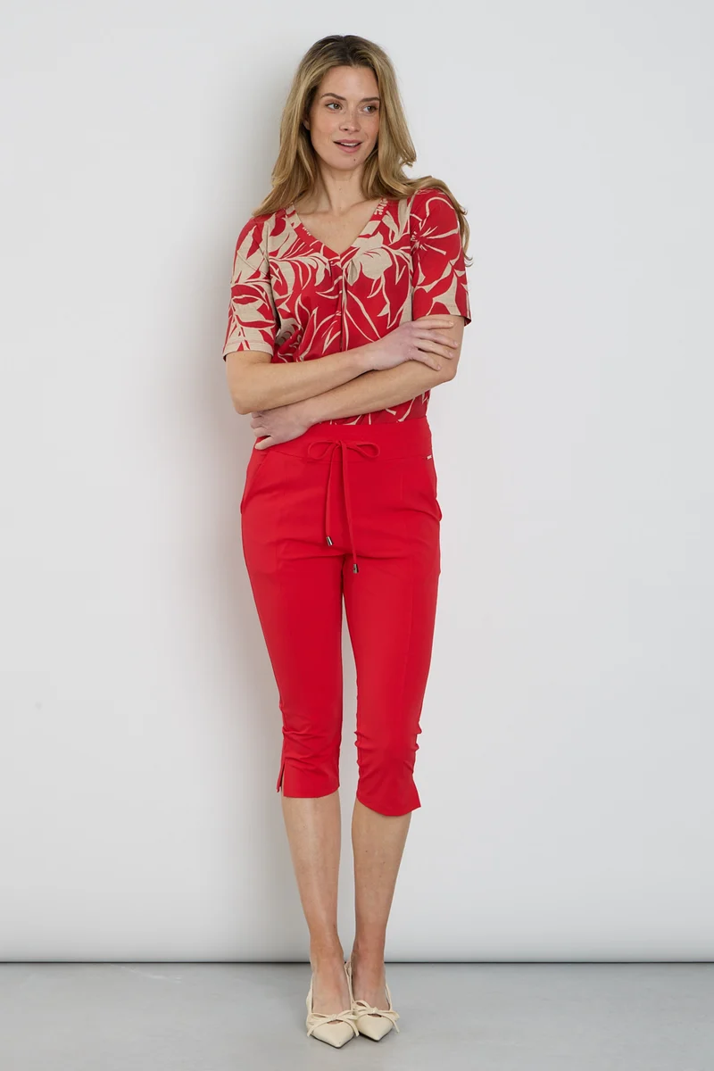 Travel Broek Capri Red 202820