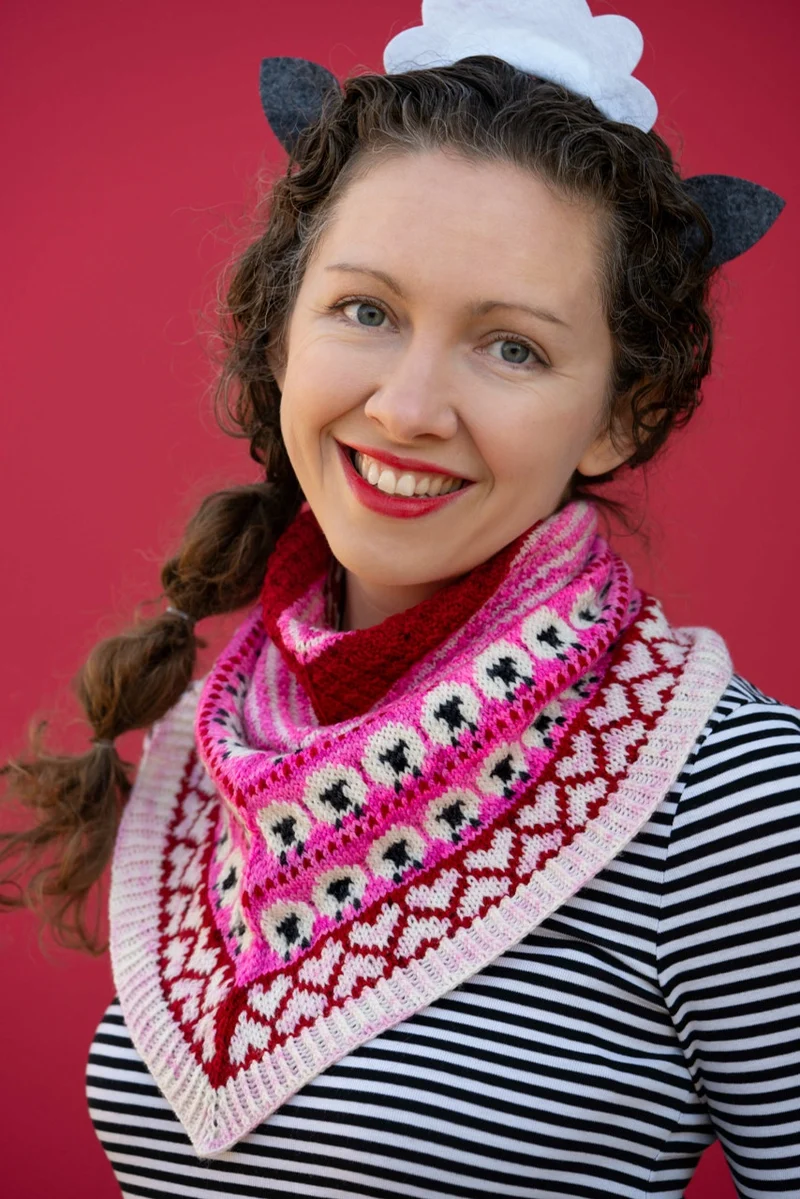 I Heart Sheep Cowl