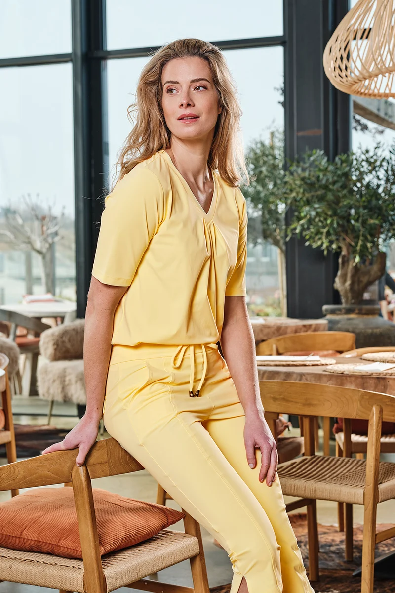 Travel Top Pleated Lemon Yellow 202815