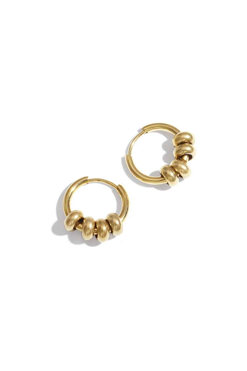 Creolen met Gouden Beads – Roestvrij Staal | Speels & Tijdloos