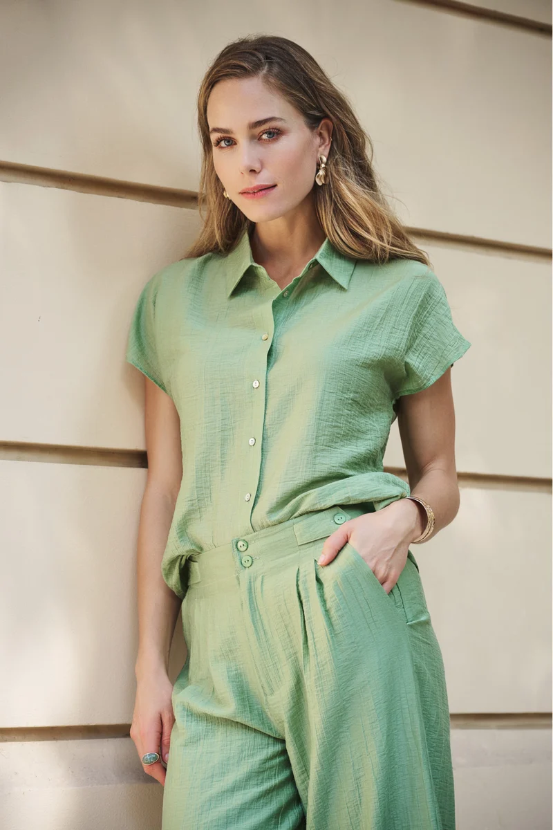 Blouse Batwing Light Crinkle Jungle Green HS26.14218