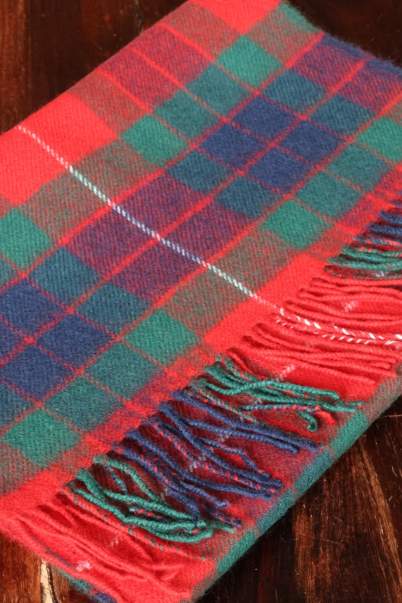 Lochcarron Tartan Lammwolle Schal Fraser Rot