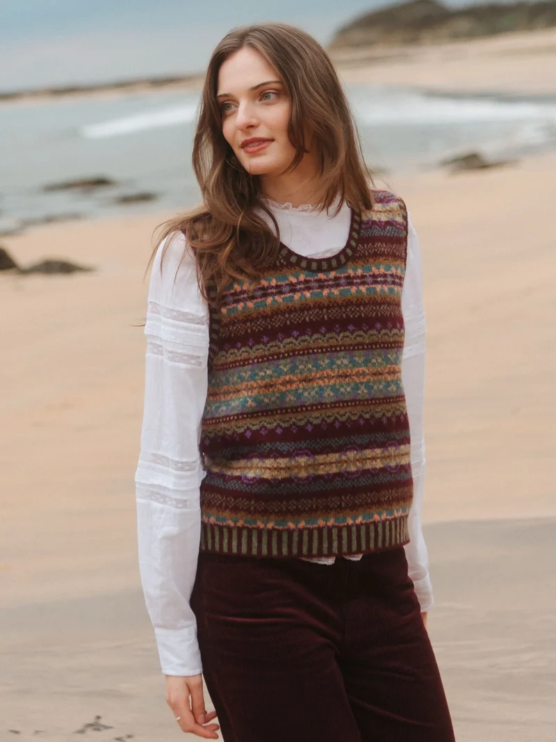 Eribé Westray Weste Erica | 100% Supersoft Shetlandwolle | Made in Scotland