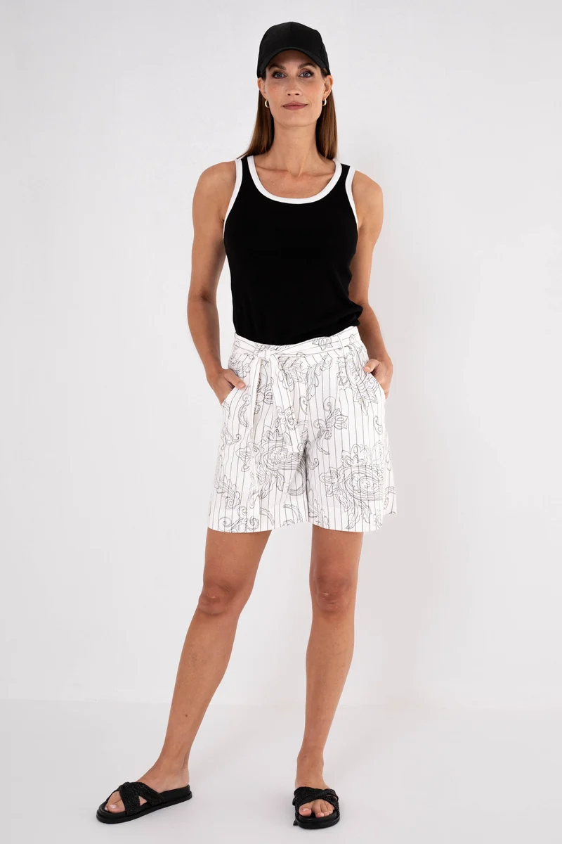 Short Nocy Black Paisley