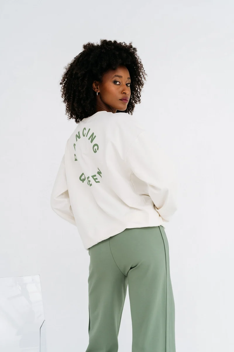 Sweater Magien Coconut Milk