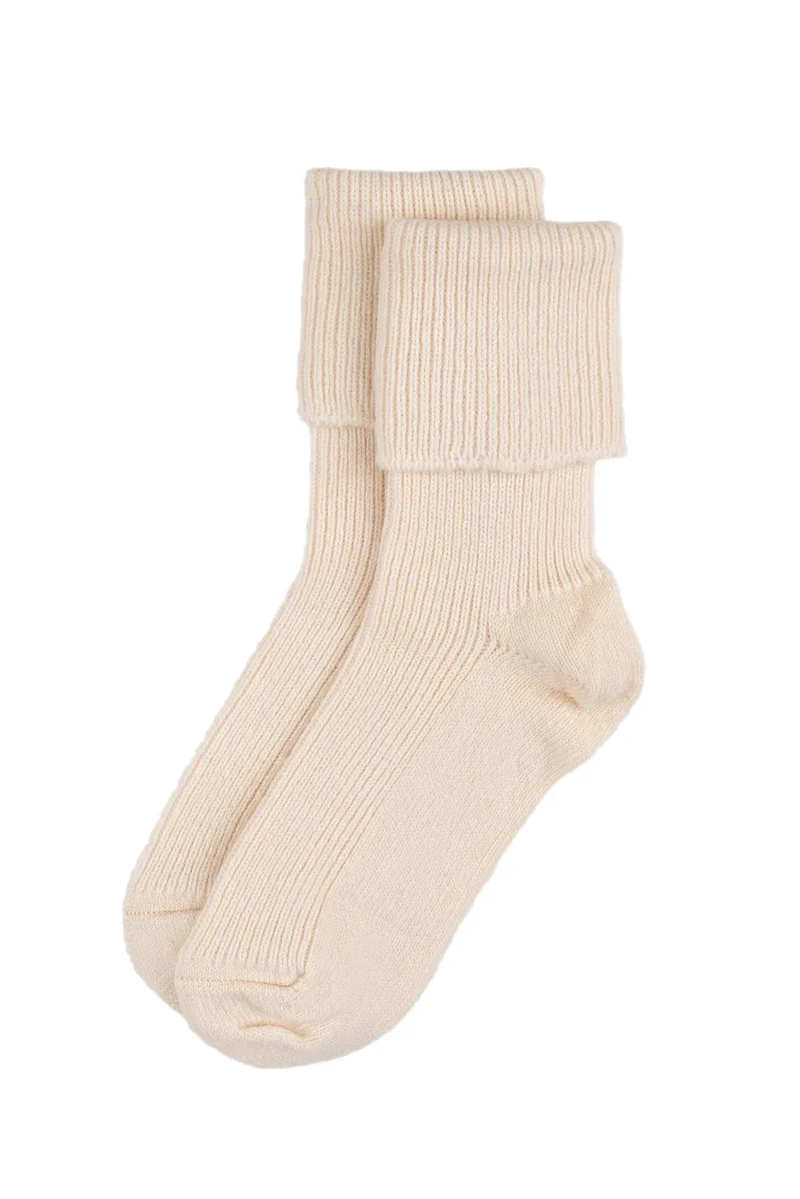 Rosie Sugden Damen Kaschmir Lounge-Socken Antikweiß | Made in Scotland