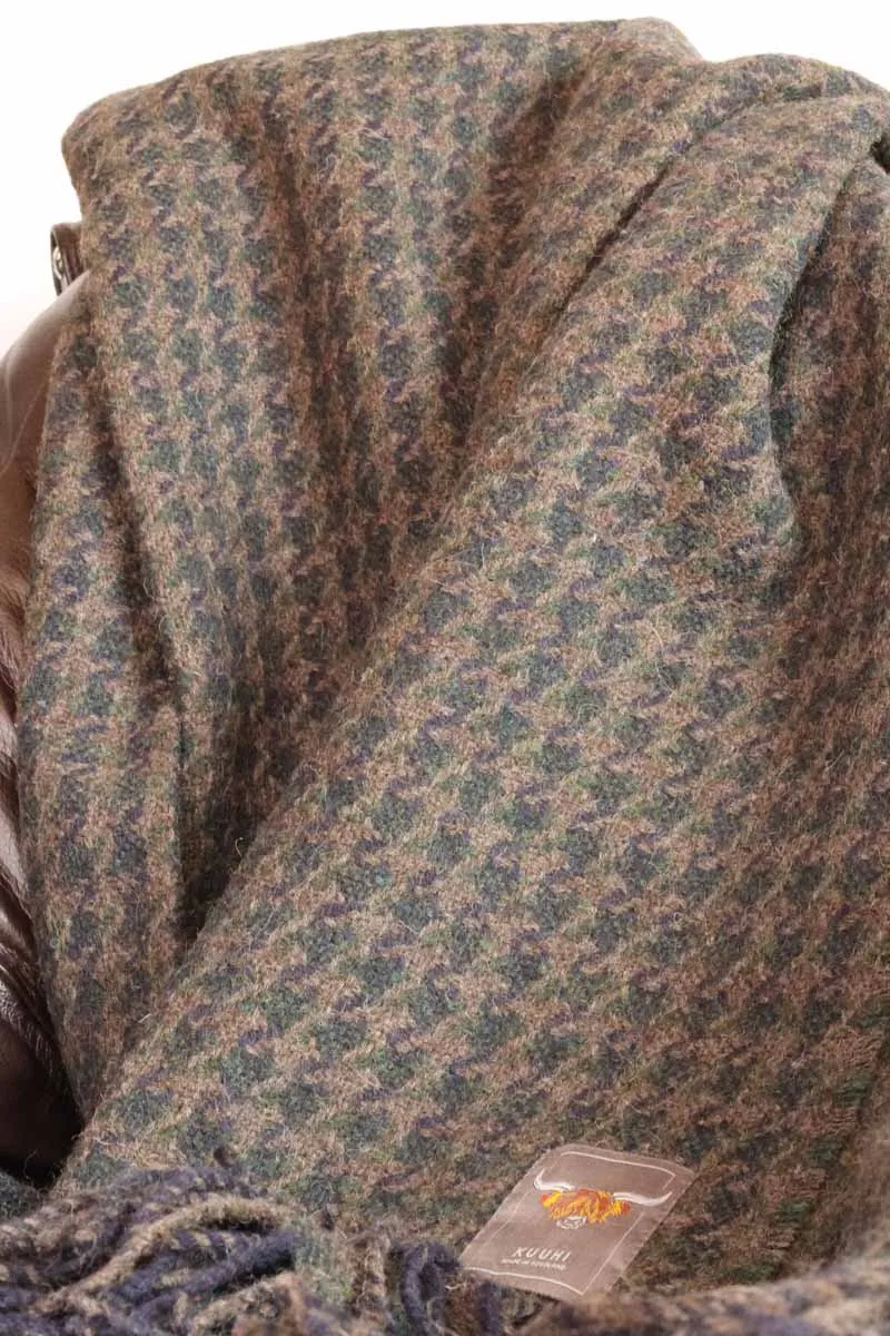 Kuuhi Shetland Sofa Wolldecke Hahnentritt Pfau Grün