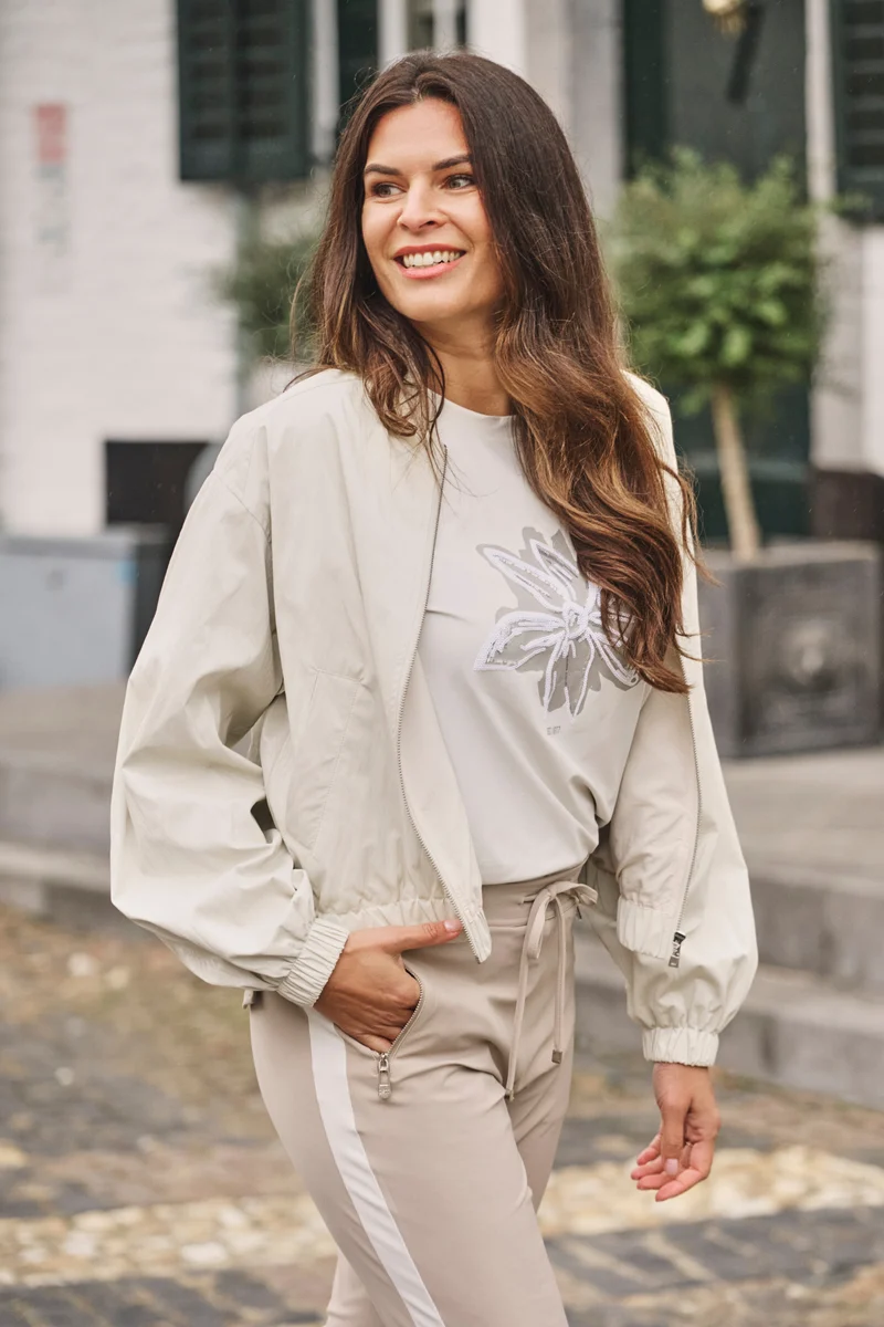 Travel T-Shirt Amee Kit Sand Stone 261