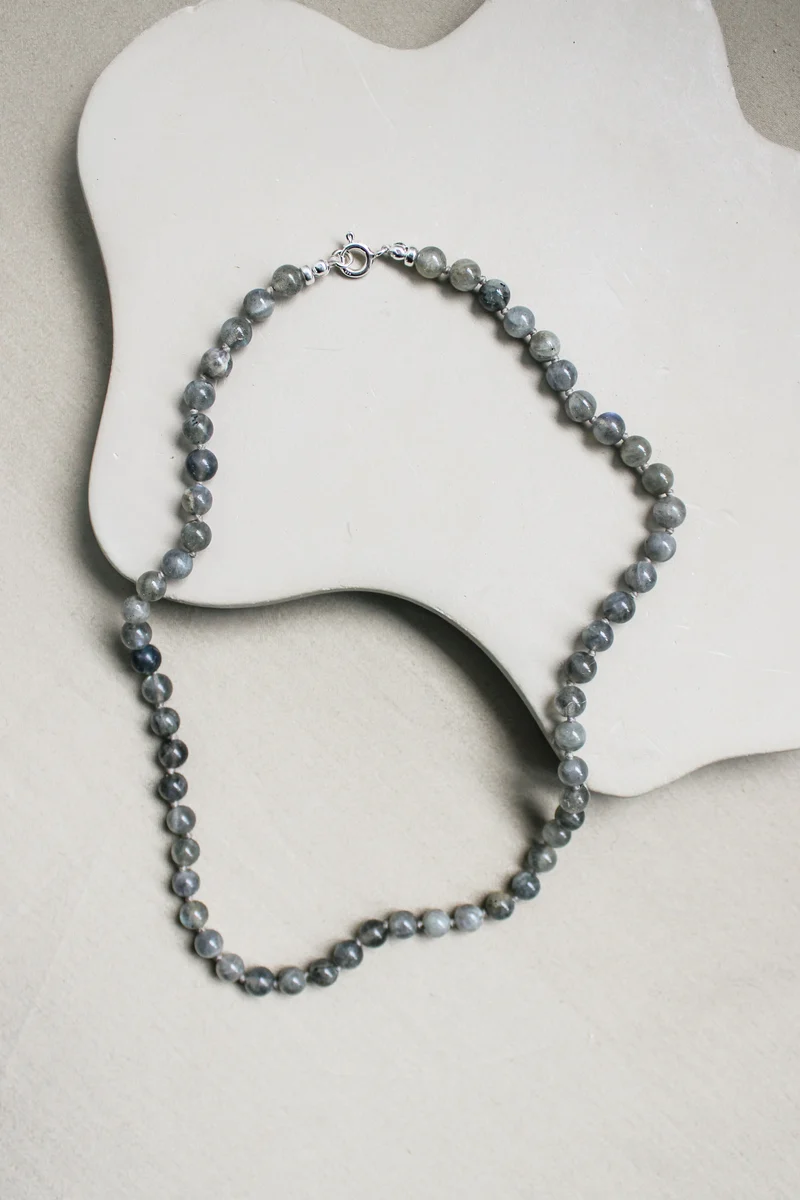 Labradoriet ketting 'Inès'