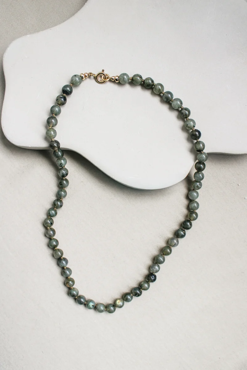 Labradoriet ketting 'Inès'