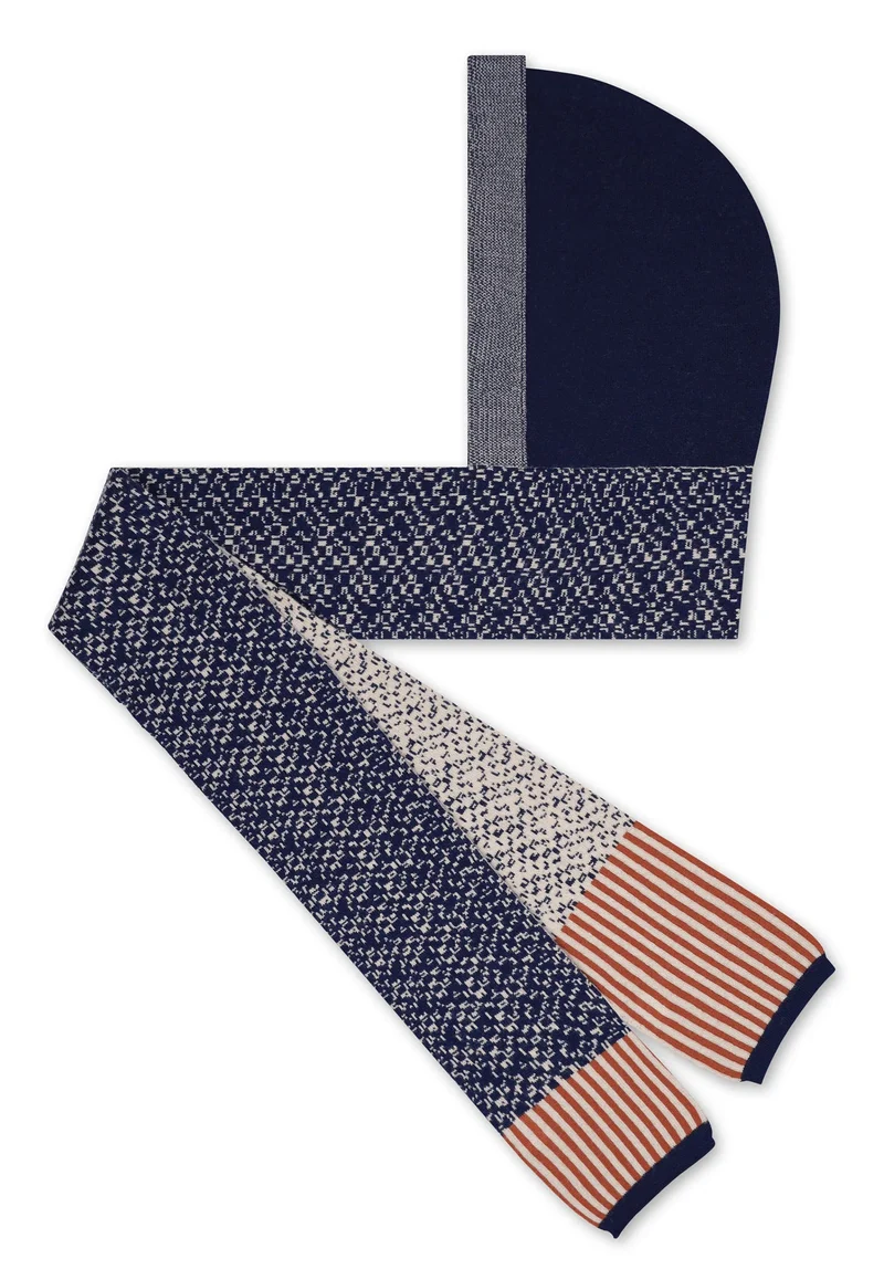 WOLVIS Ampersand hood indigo unisex