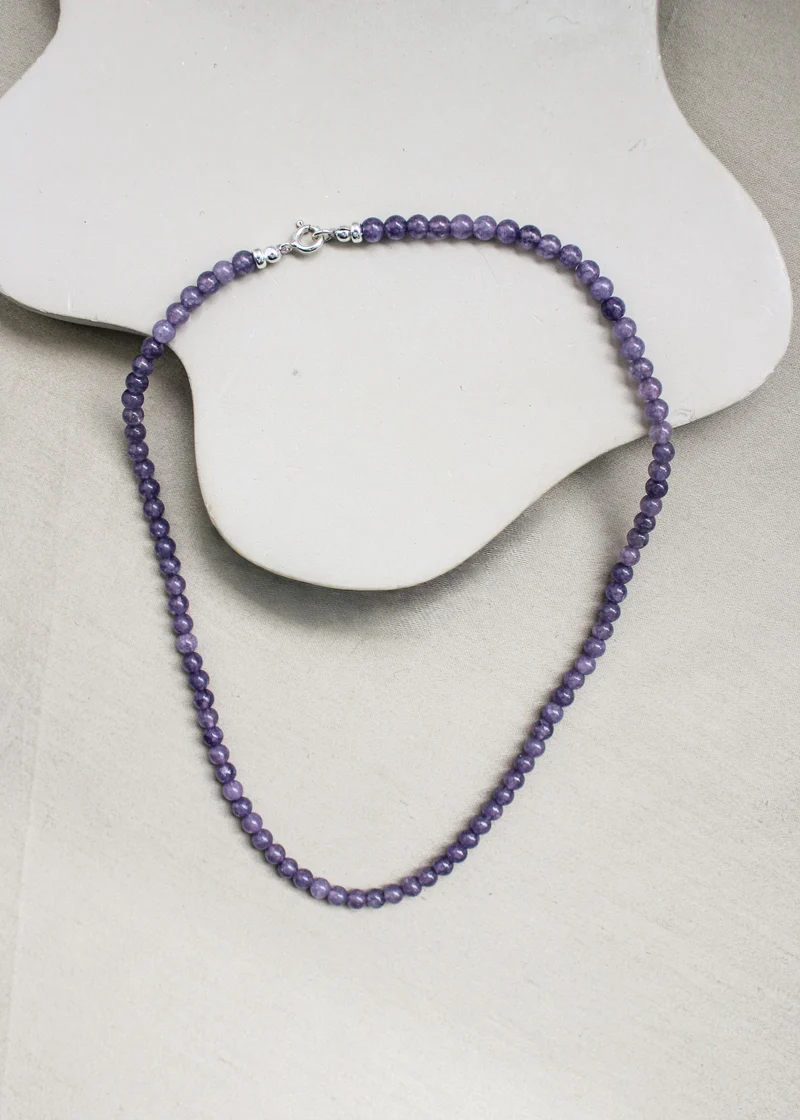 Anhydriet ketting 'Flore'