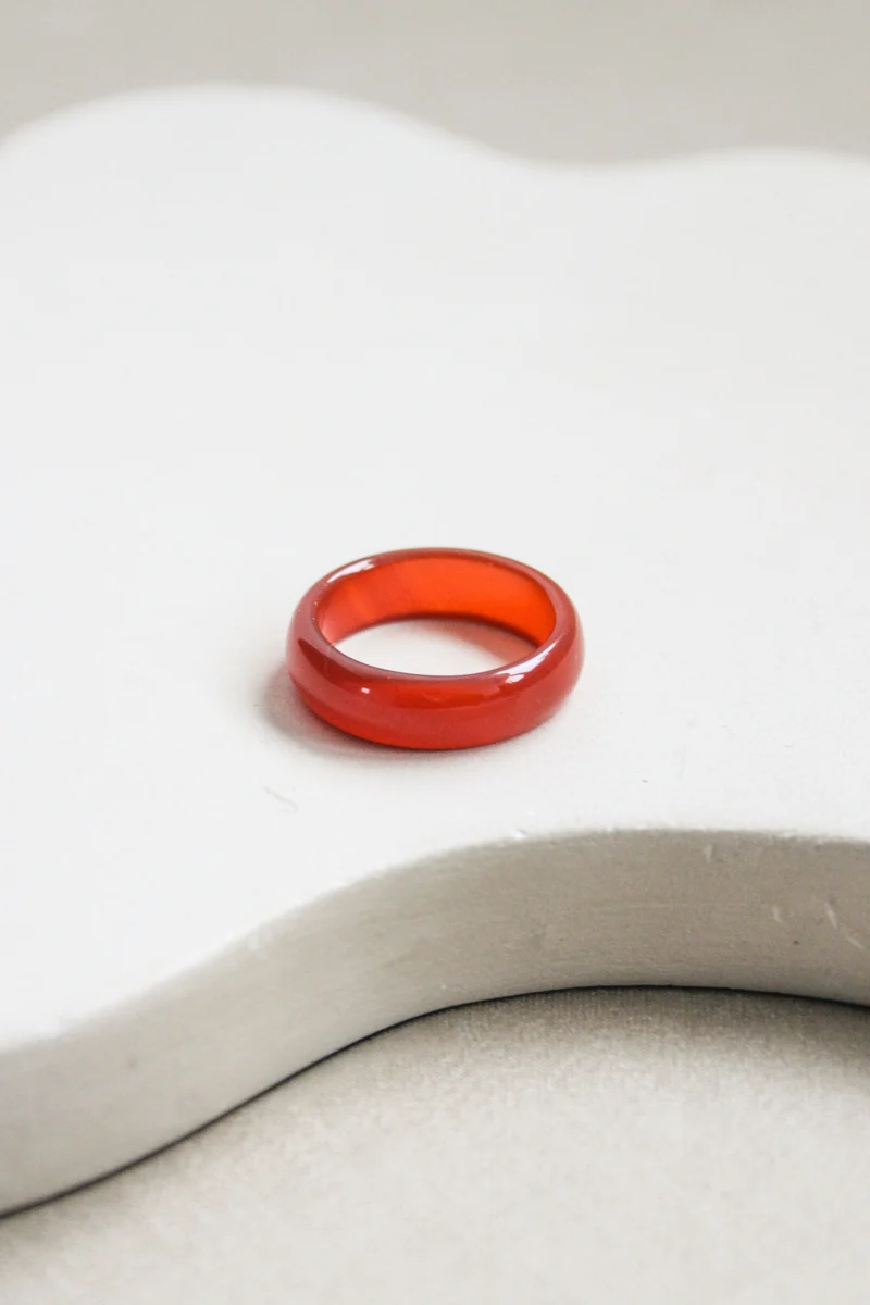 'Sorel' Rode Agaat Ring (US 7.5, 17.7mm)