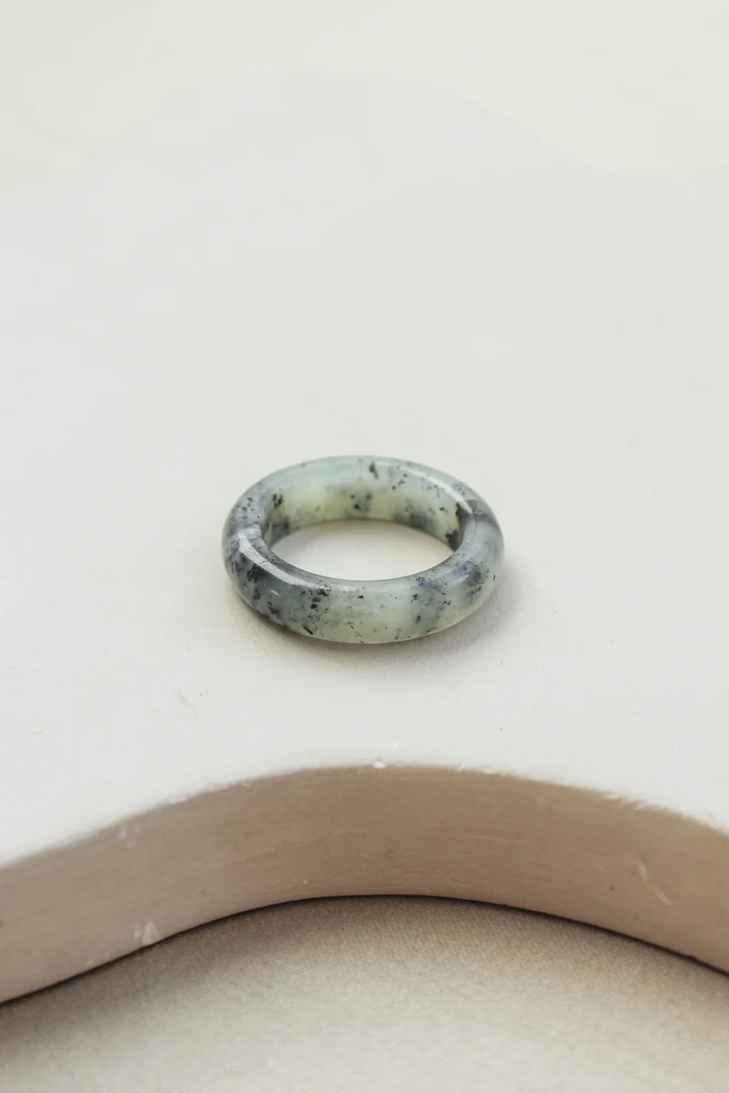 'Nedda' Jade Ring (US 8, 18.2mm)
