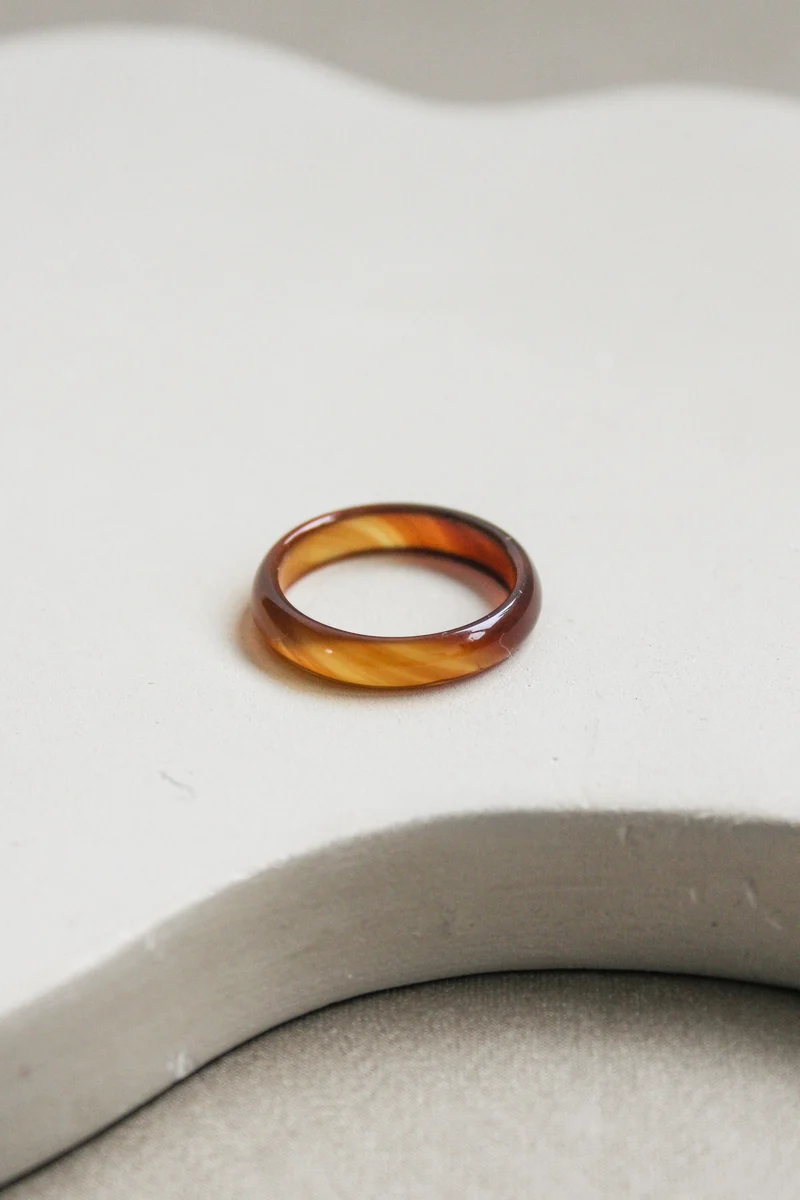 'Ambre' Honingagaat Ring (US 7.5, 17.7mm)
