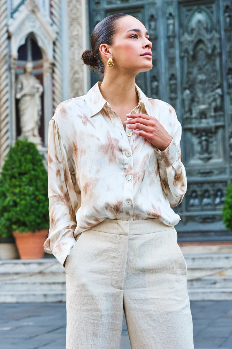 Blouse Scarlet Flowerpower Print SP26.14014