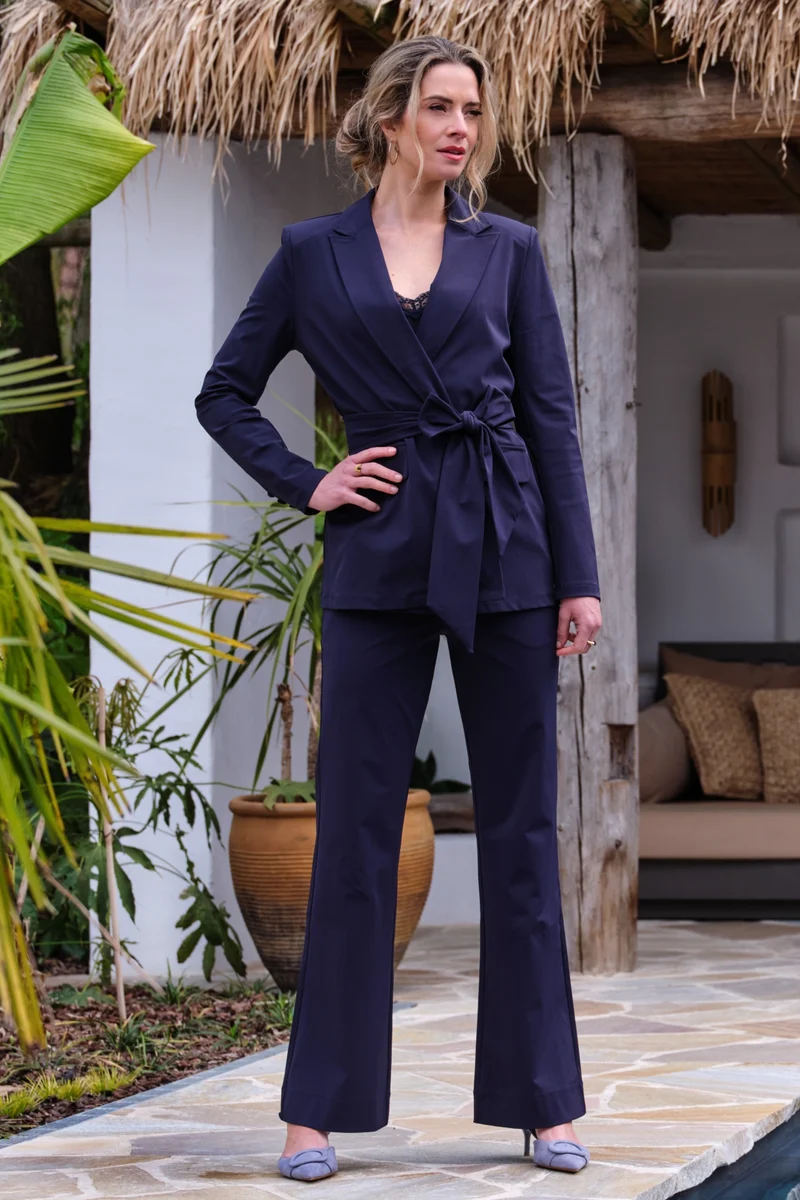 Heavy Travel Broek Flared Navy 202136