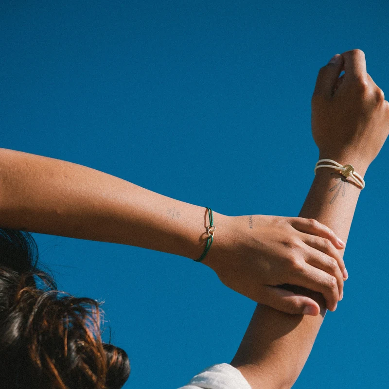 You are Loved armband goud ~ roomwit & goud