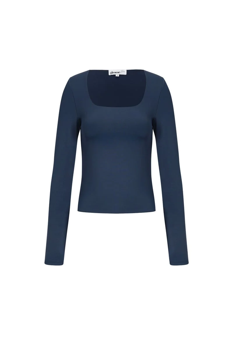 Long sleeve top