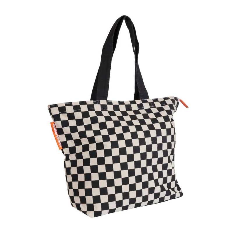 Duurzame Shopper Rich Black. Gemaakt van gerecycled bedlinnen