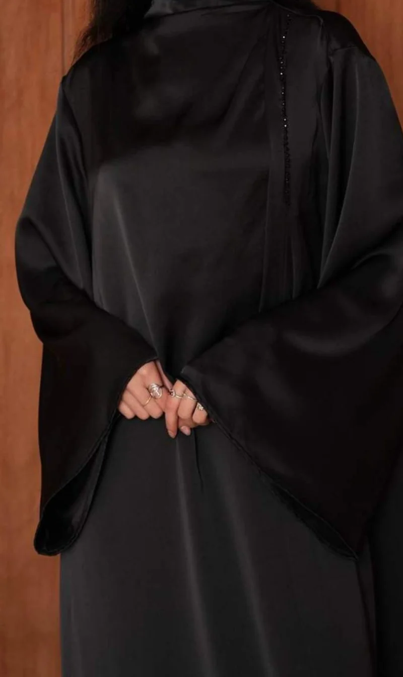 Abaya Najmaa Satin
