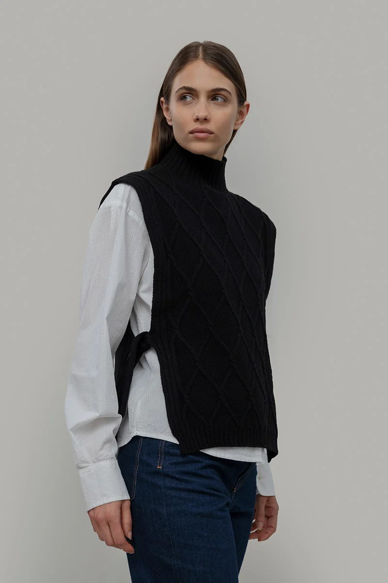 Gilet Collo Alto Lana Rigenerata Delia