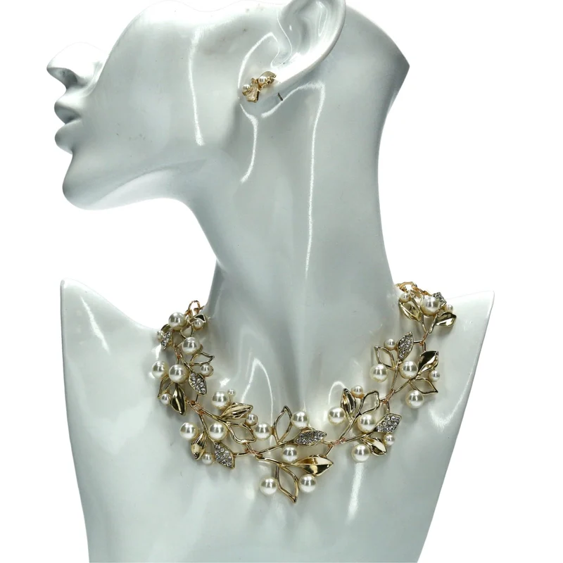 Bijoux parure collier et boucles d'oreilles Célina