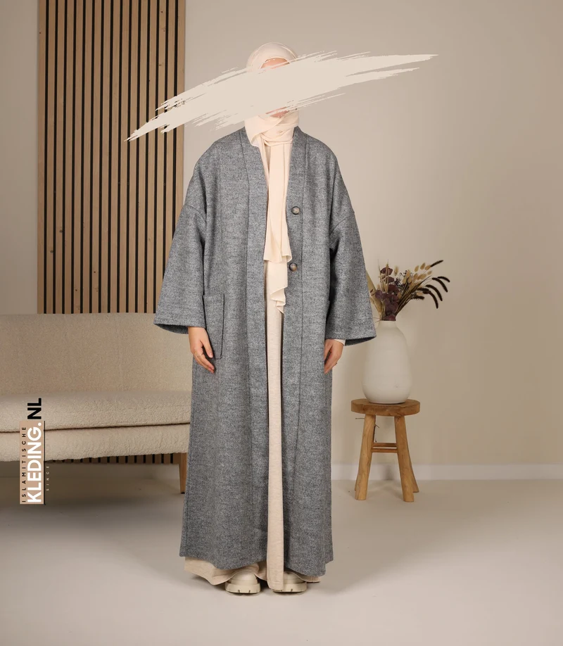 Essential Winter Kimono Akemi Gray Melée