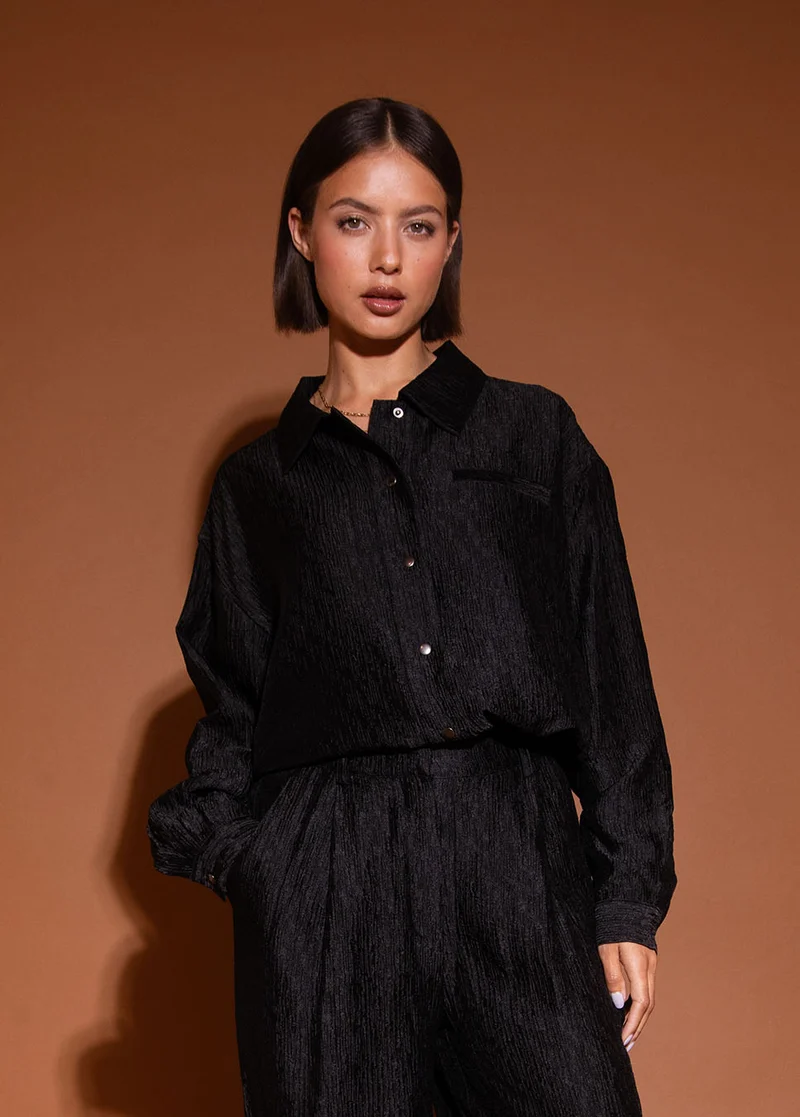 Studio Amaya Filipa blouse glanzend jacquard zwart