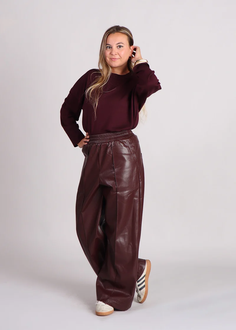 FRNCH Michaux lakleren broek vegan leather bordeaux rood