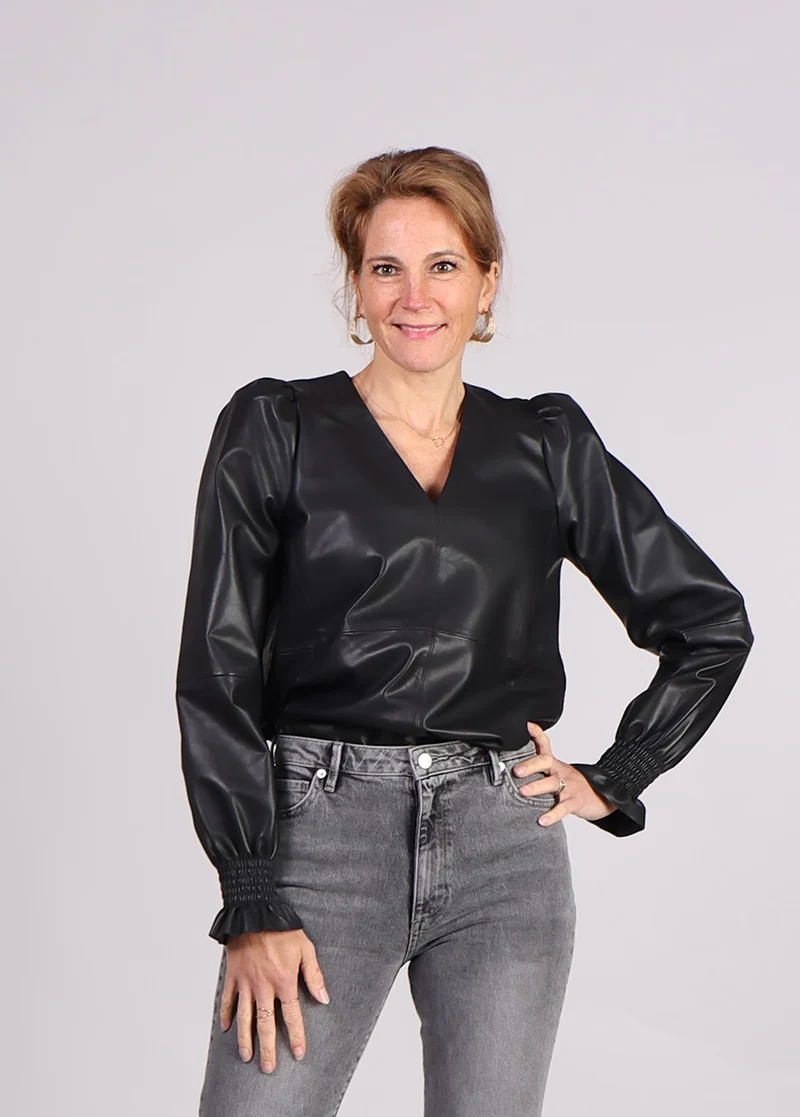Co Couture PhoebeCC Leather V-Blouse zwart