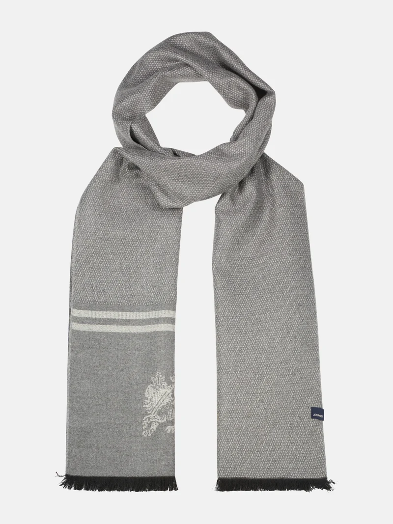 Gestrickter Schal aus bequemem Mischgewebe