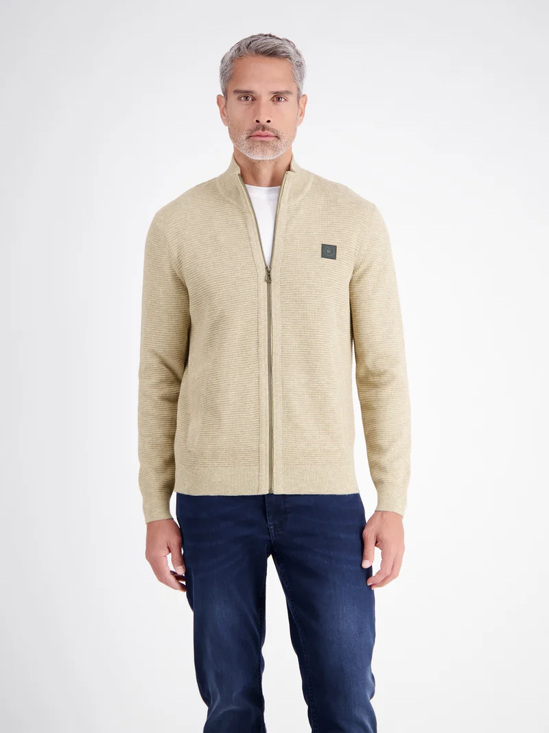 Sportive Strickjacke aus hochwertiger Baumwolle