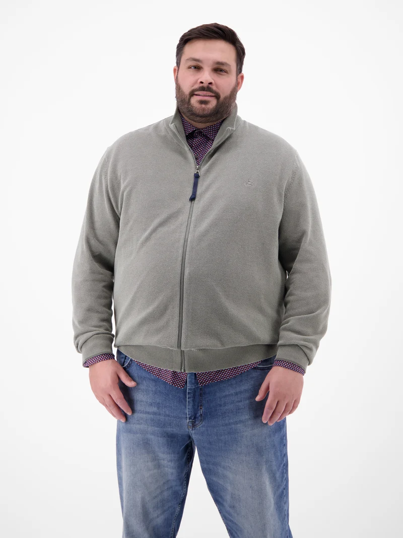 Strickjacke in sportiver 2-Tone-Optik